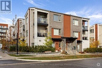 Building Photo - 60 Orchid Pl Dr