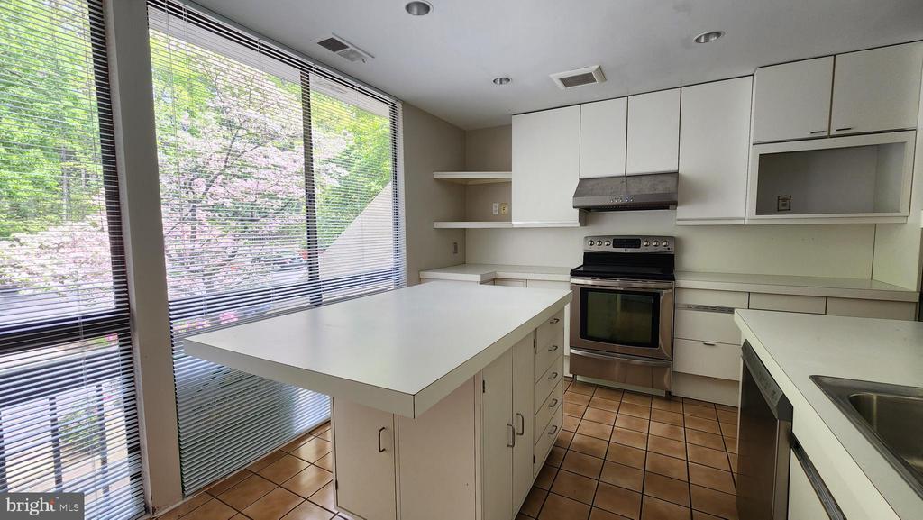 Foto principal - 2224 S Quincy St