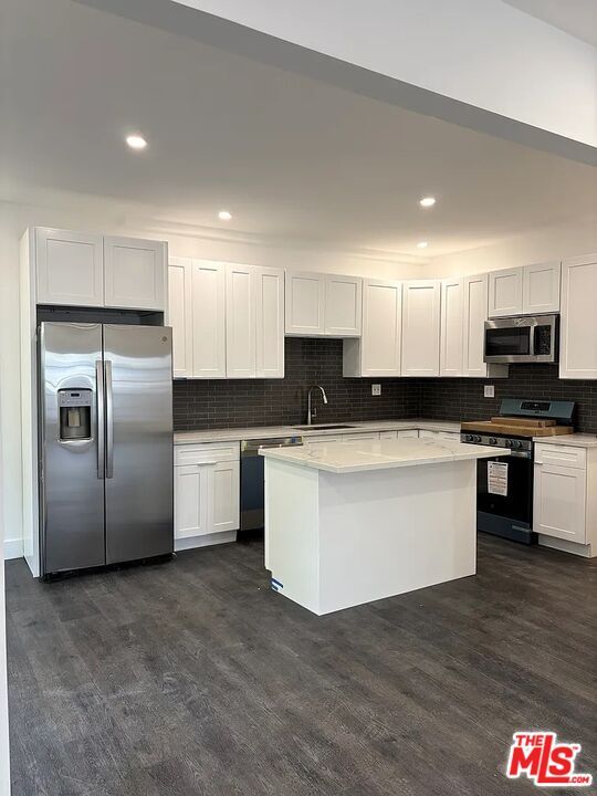 Foto del edificio - 1708 N Gramercy Pl