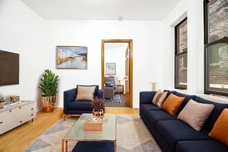 Building Photo - 189 E 3rd St