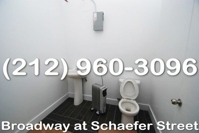 Baño - 1668 Broadway