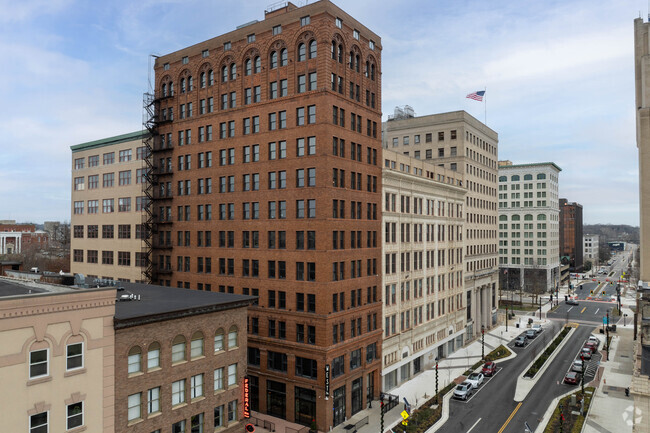 Building Photo - The Wick Tower