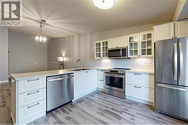 Photo du bâtiment - 4013 Kilmer Dr