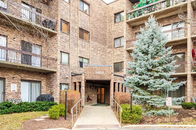 Entrance - 1400 N Elmhurst Rd