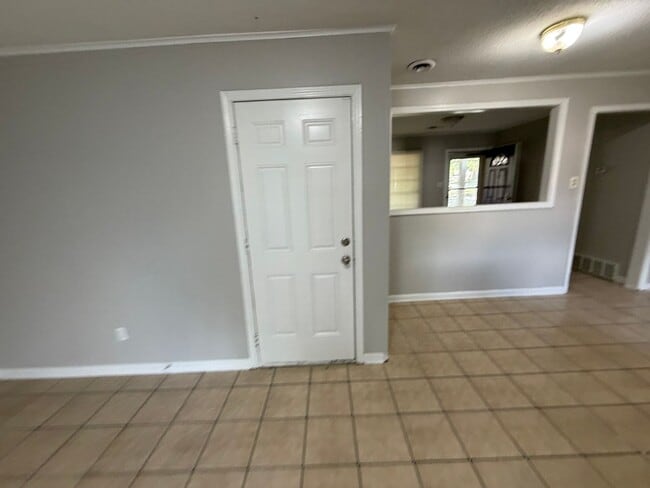 Building Photo - 2780 Birchfield Cove