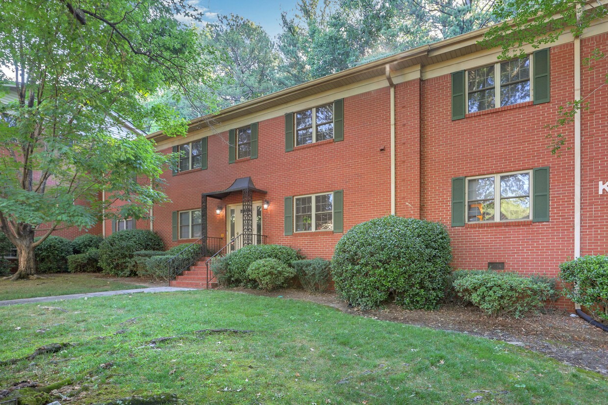 Primary Photo - 430 Lindbergh Dr NE