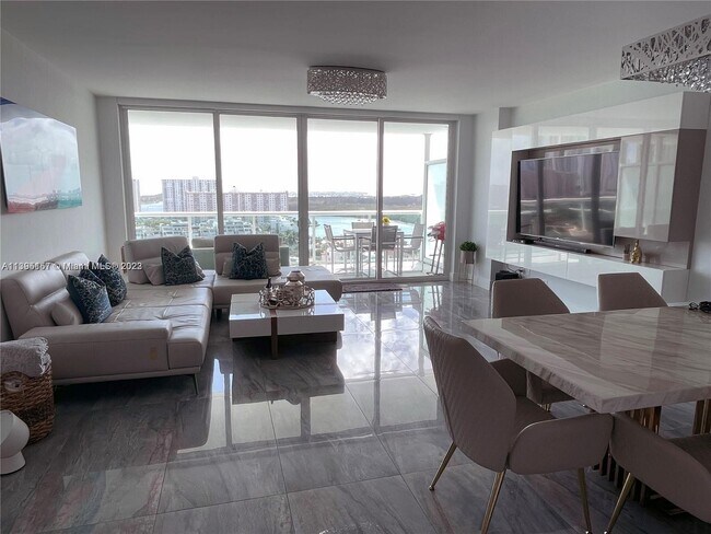 Foto del edificio - 400 Sunny Isles Blvd