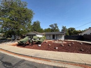 Building Photo - 5507 Arizona Dr