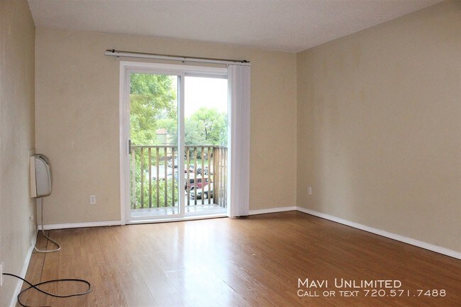 Foto del edificio - 16259 W 10th Ave