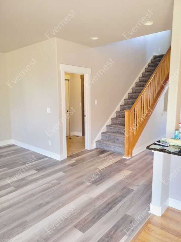 Foto del edificio - 2121 Blue Wing Dr