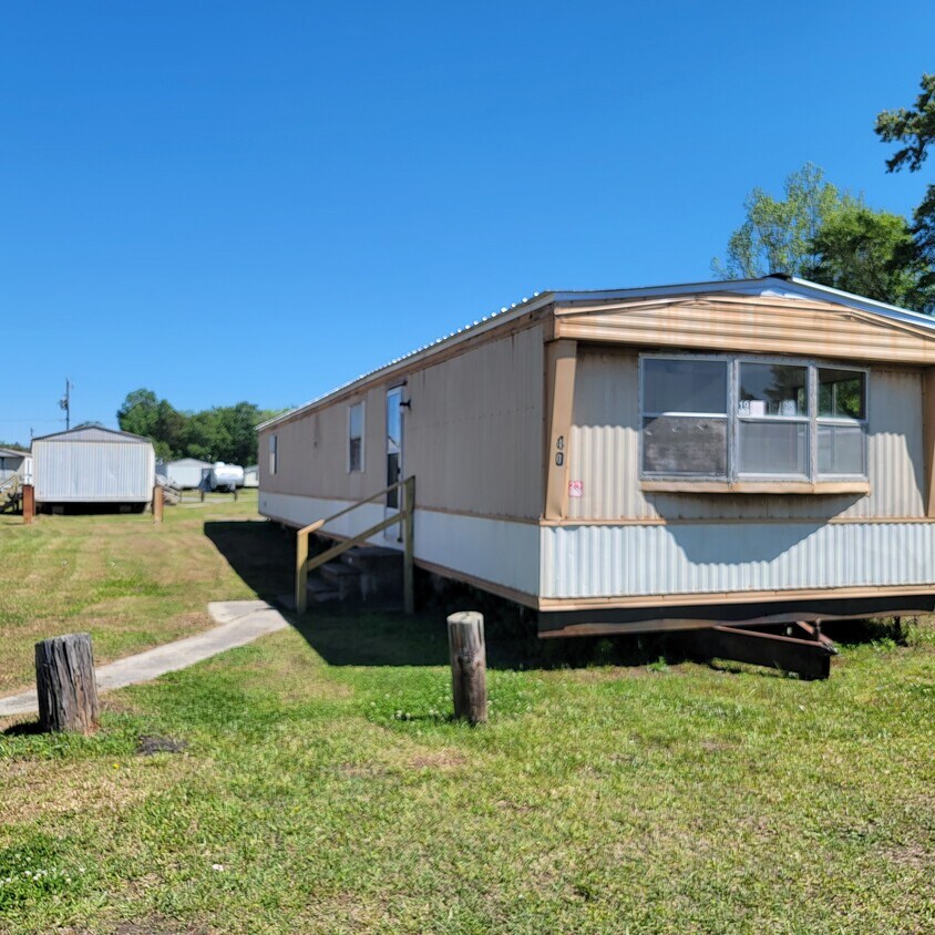 Foto principal - 8582 Rye Patch Rd