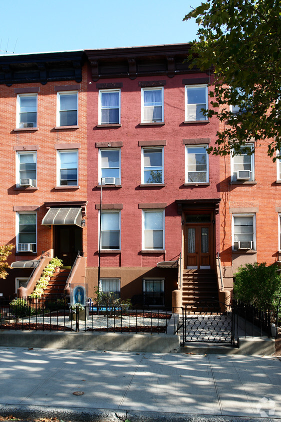 Primary Photo - 117 3rd Pl