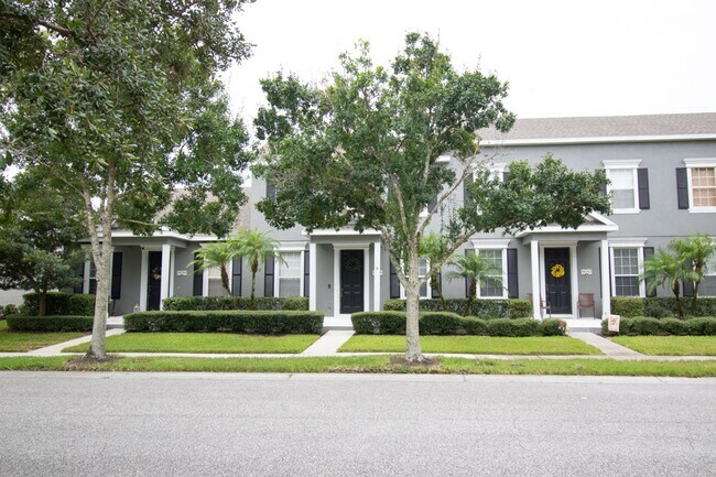 Foto del edificio - Charming Townhome in Avalon Park