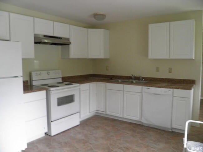 Foto del edificio - 3501 N Kingsley Dr