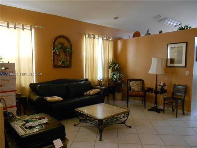 Foto del edificio - 1433 NW 153rd Ave