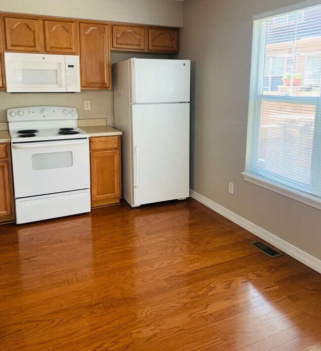 Building Photo - Light & Bright Condo in Redbuck At Sorrel ...