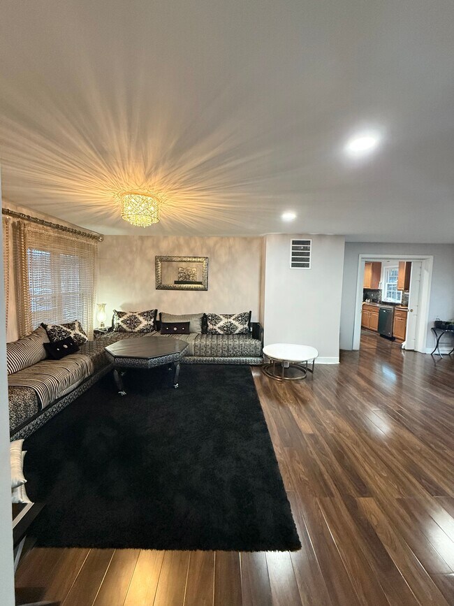 Photo - 5410 Ives Pl House