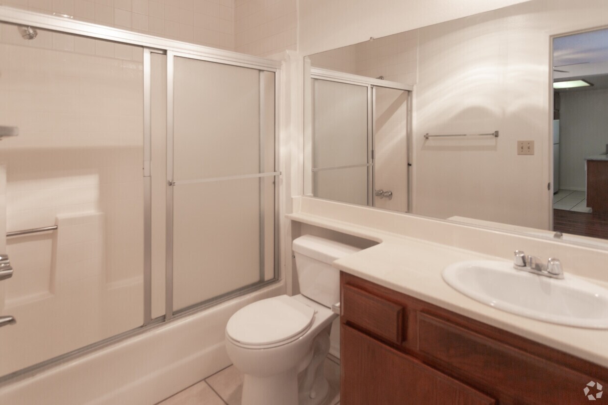 Bluffside Garden Apartments Apartments in Studio City, CA Westside