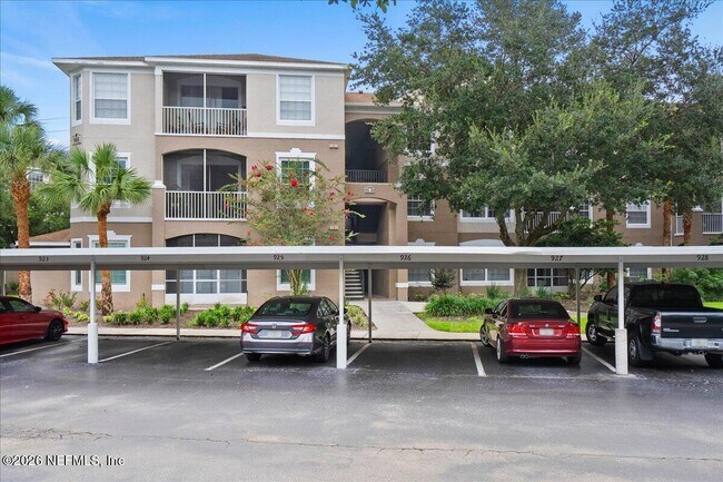 Building Photo - 10550 Baymeadows Rd