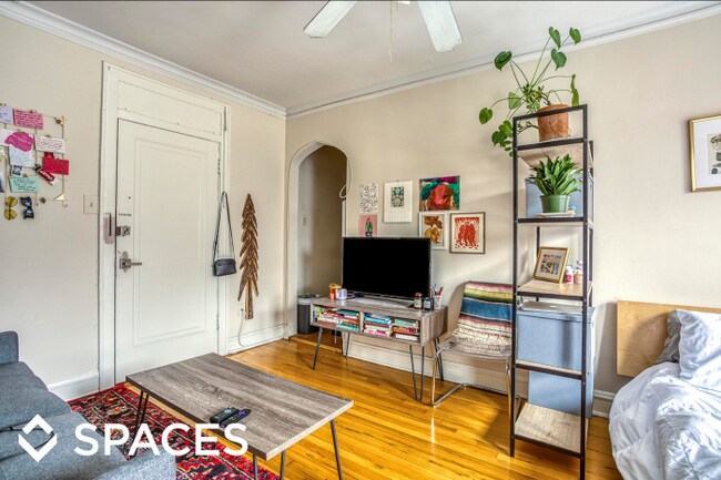 Foto del edificio - bedroom in Chicago IL 60657