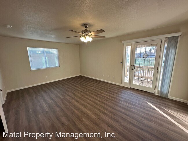 Building Photo - 3 br, 2 bath House - 3824 SANTA FE ST