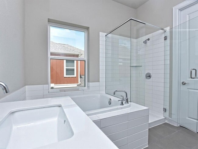 Building Photo - 2908 Zach Scott St