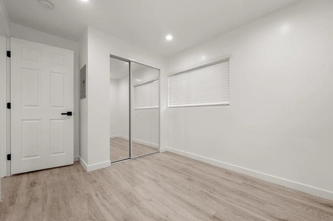 Foto del edificio - 858 W El Repetto Dr
