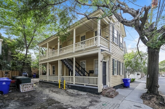 1 bed / 1 bath ~ Coming October 2025 - 1 bed / 1 bath ~ Coming October 2025 Apartment