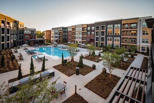 Resort-style Swimming Pool with Tanning Ledge and Sundeck - Bexley Sugarloaf
