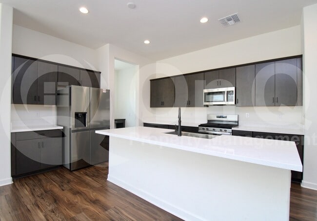 Building Photo - 3893 W Brass Ln