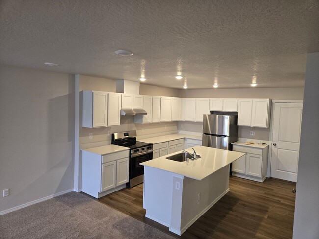 Building Photo - *$500 Off First Months Rent* Brand-New 3-B...