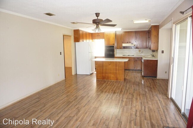 Building Photo - 3 br, 2.5 bath House - 4500 Decatur St