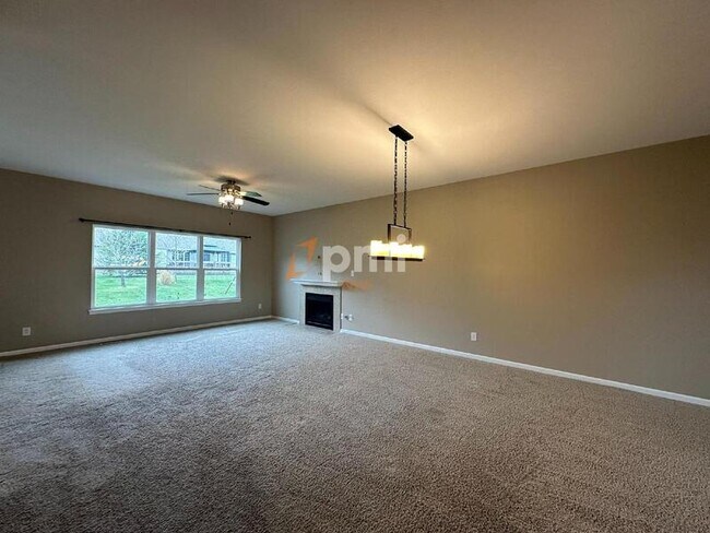 Building Photo - 2707 Westwind Dr