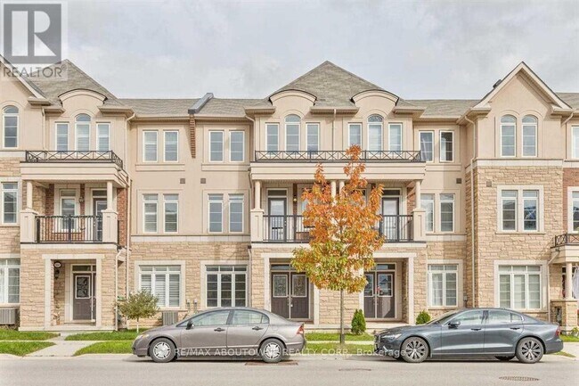 Building Photo - 3083 Preserve Dr