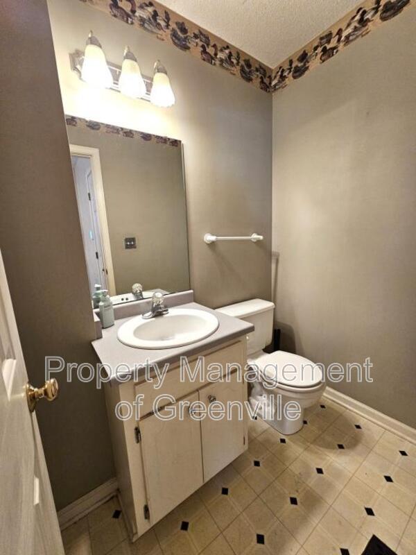 Foto del edificio - 107 Fowler St