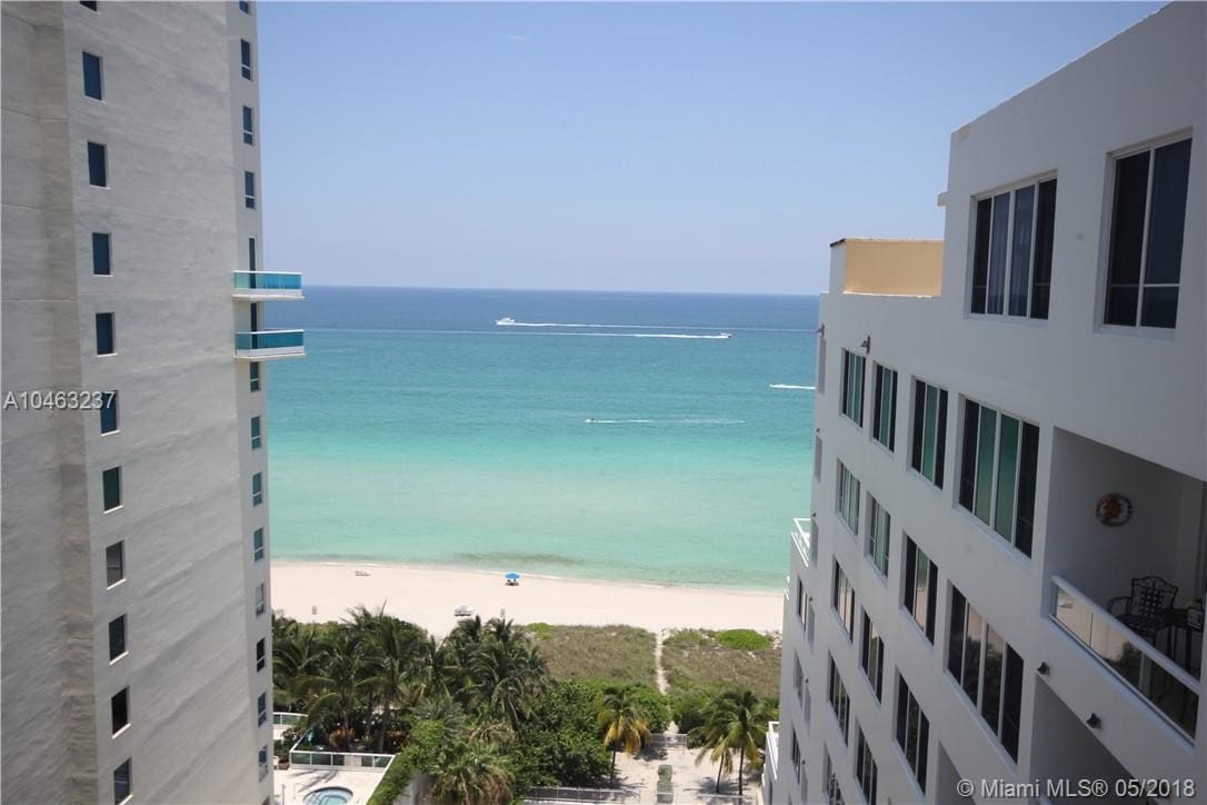 Primary Photo - 5005 Collins Ave