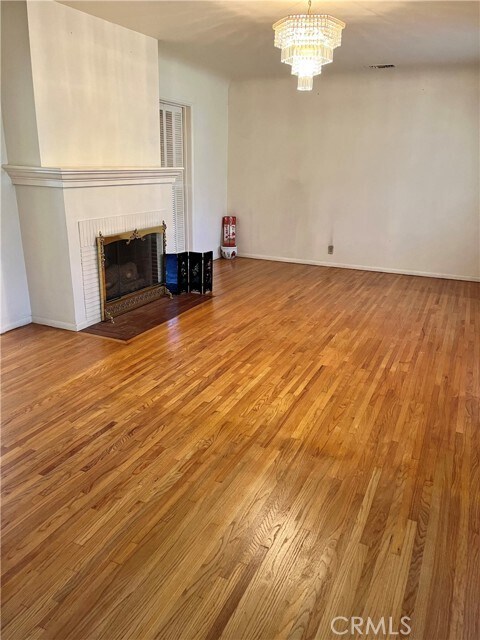 Building Photo - 310 Las Flores Ave