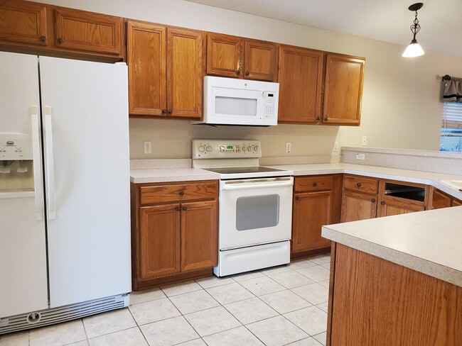 Building Photo - 6423 Heronwalk Dr