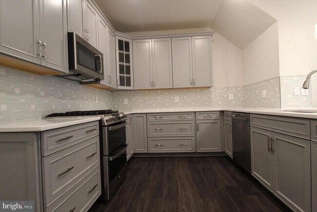 Building Photo - 43477 Stonewood Crossing Ter