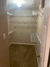 Building Photo - 2219 Beacon Light Ln