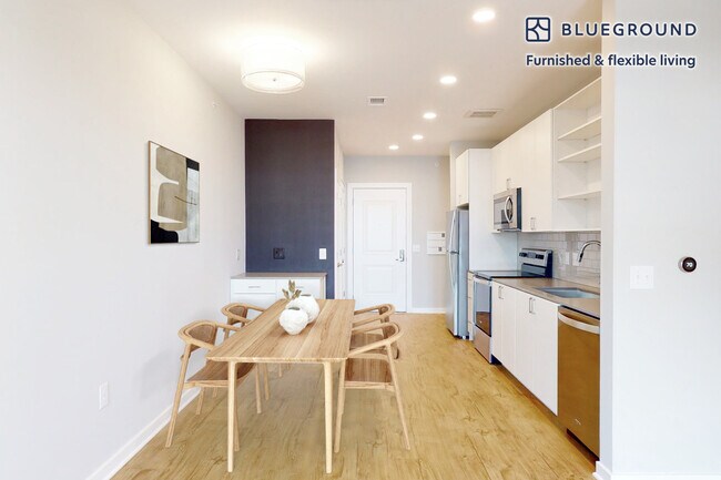 Foto del edificio - 2 E Joppa Rd