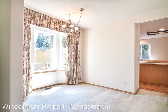Foto del edificio - 4 br, 2.5 bath House - 26 Winesap Rd
