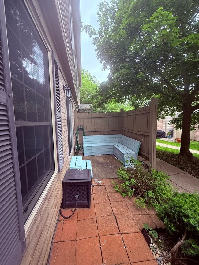 Photo - 3025 Forest Creek Ct House