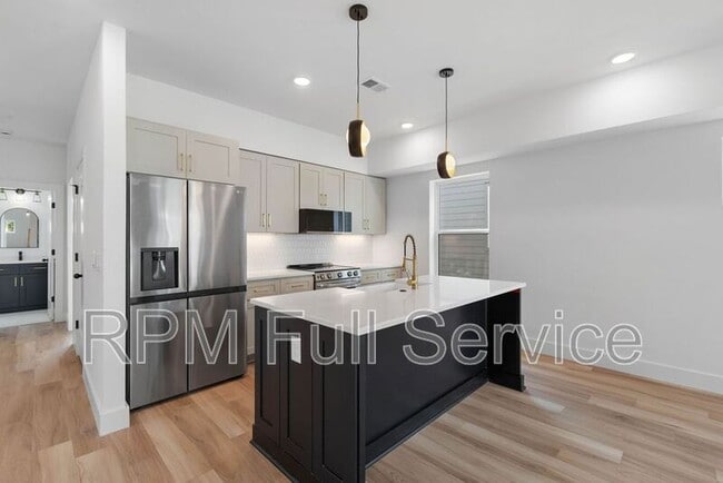 Foto del edificio - 1241 N Avondale Cir