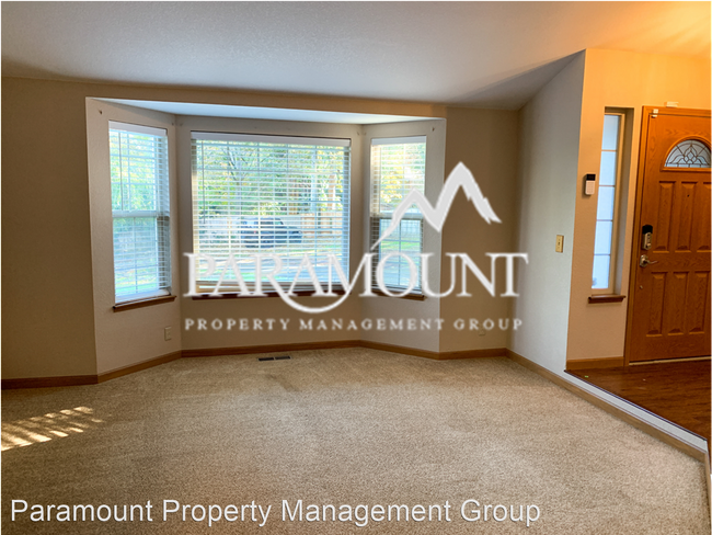 Foto del edificio - 4 br, 3 bath House - 7209 Varsity Ln NE