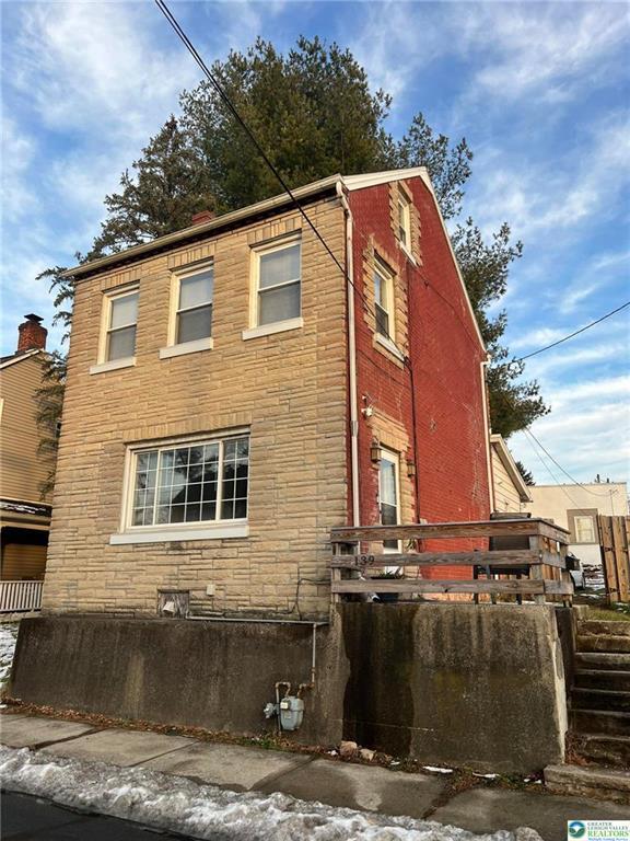 Building Photo - 139 Main St