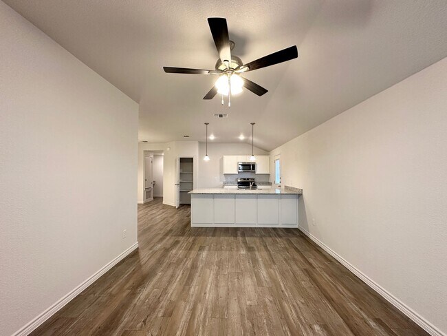 Building Photo - 117 A Dolphin Dr