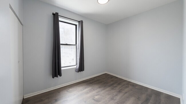 Foto del edificio - 1309 W Huron St