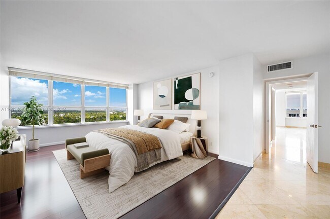 Foto del edificio - 780 NE 69th St