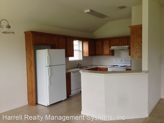 Foto del edificio - 3 br, 2 bath House - 613 Park Lane